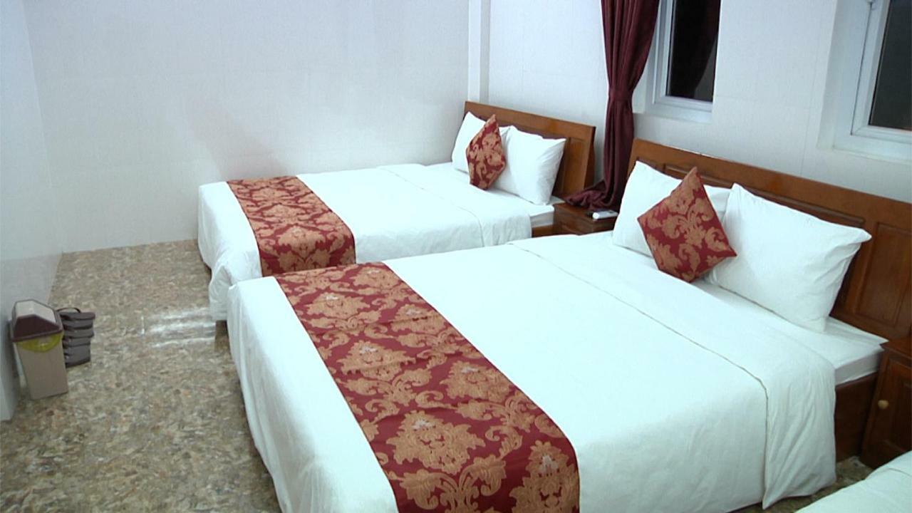 Khach San My Ngoc Hotel บวนมาถวต ภายนอก รูปภาพ